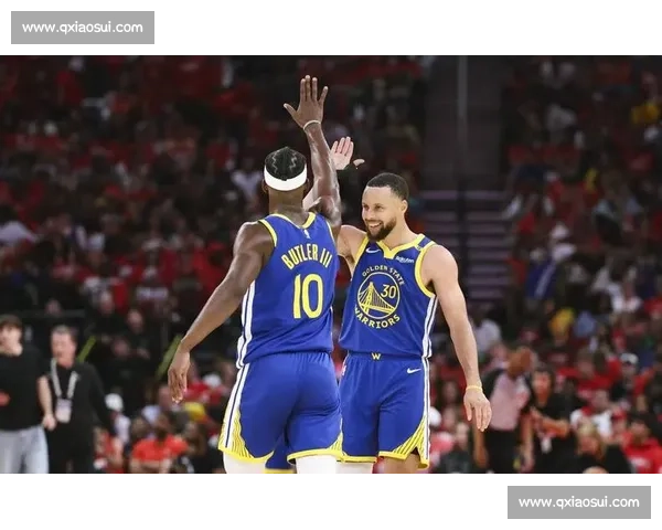 库里火力全开勇士鏖战火箭西部强强对话引爆全场焦点之夜精彩对决